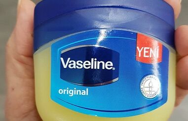 Vaseline Use para aumentar un membro
